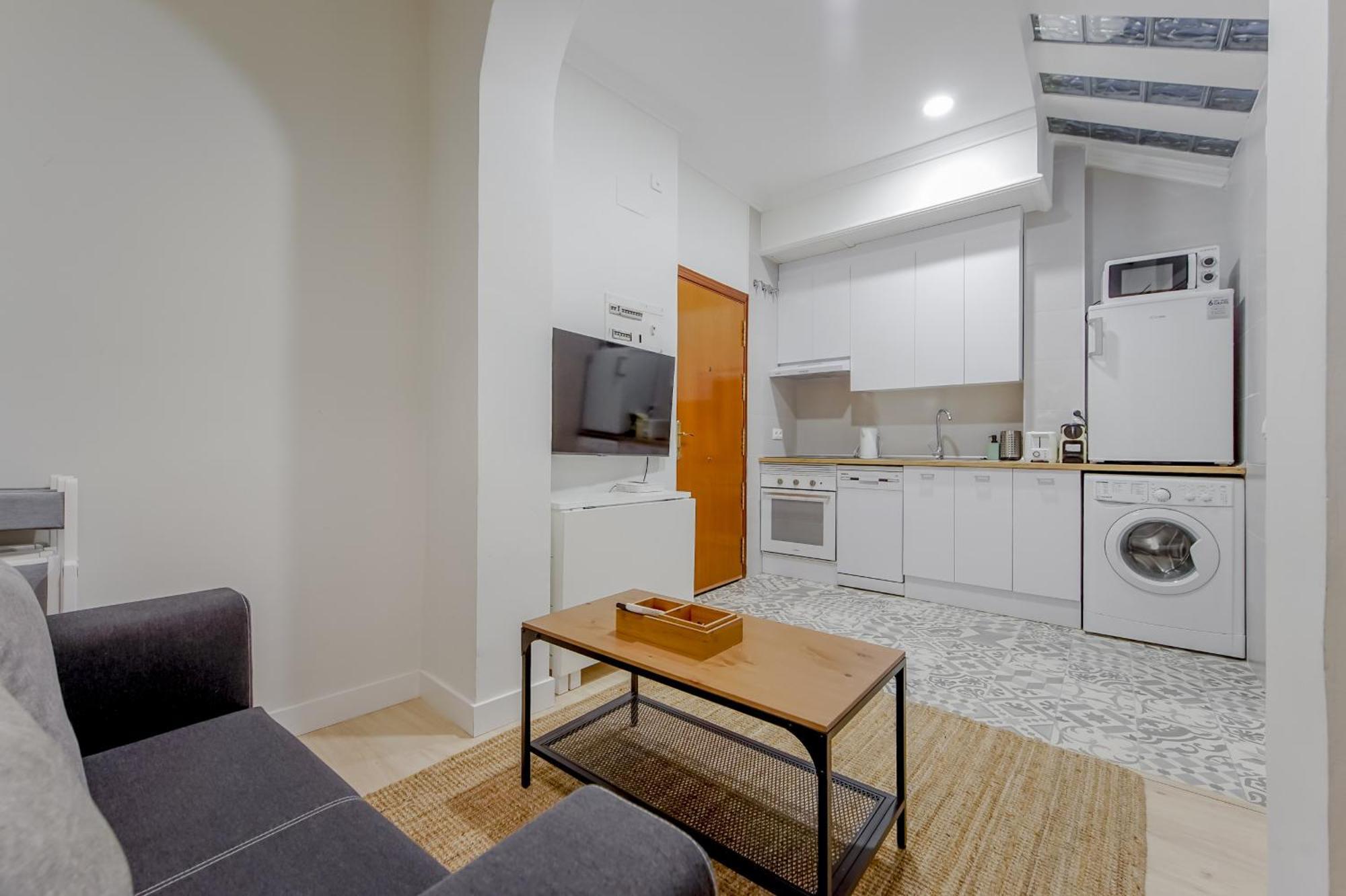 Ny Style Apt 5P En San Mateo Centro Chueca-Malasana E1 マドリード エクステリア 写真